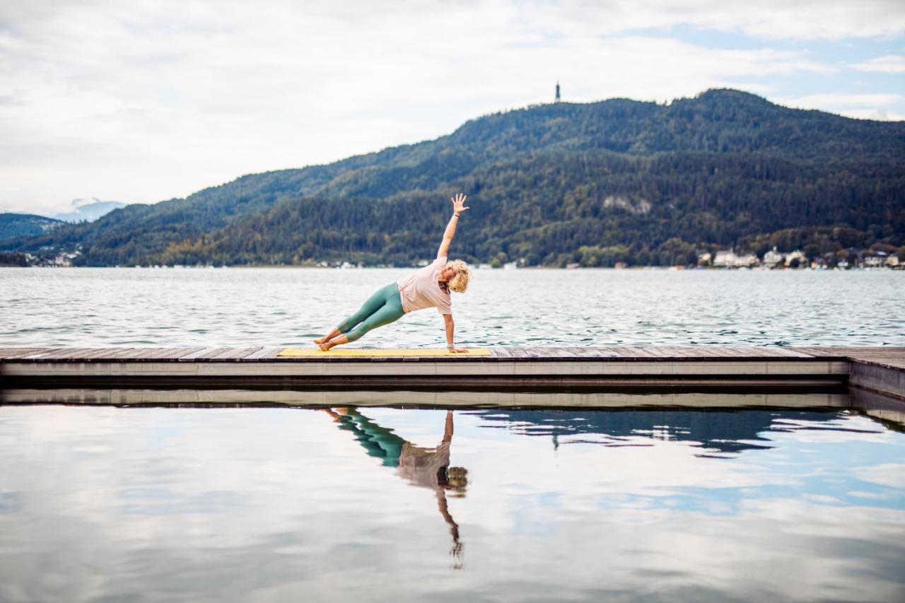 ホテル シュロス ゼーフェルス Pörtschach am Wörthersee エクステリア 写真